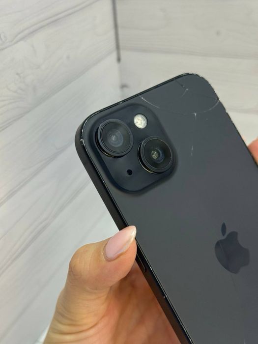 Iphone 15 128 akb 81%/ айфон 15 128 акб 81