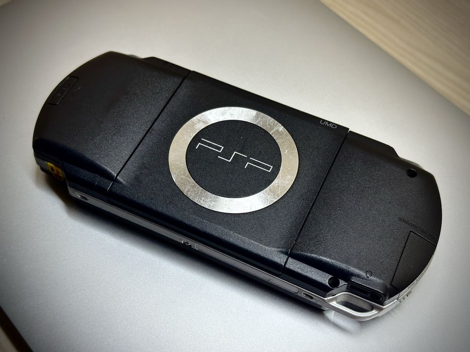 Прошитая PSP 1000