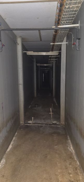 Hala de porci la ingrasare completa 1500 capete siloz furajare ventila