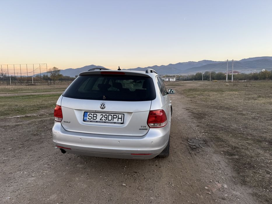 VOLKSWAGEN Golf 2010 — imagine 4