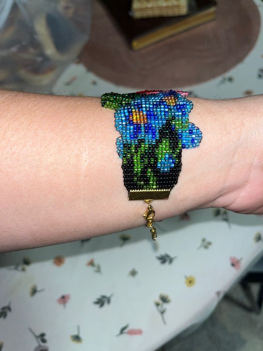 Brațare din margele