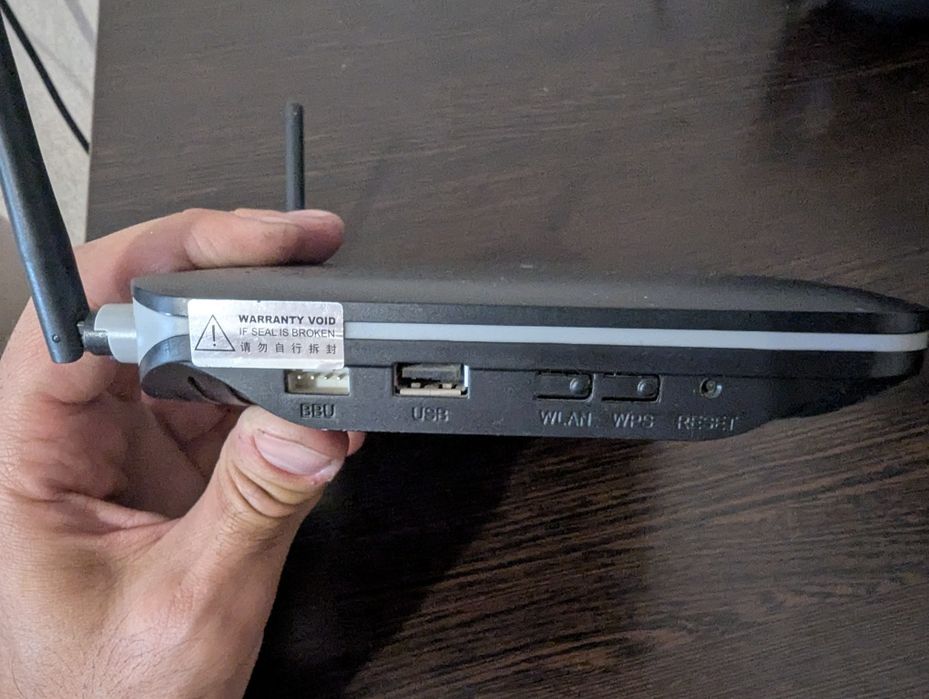 Оптический Роутер Huawei HG8245