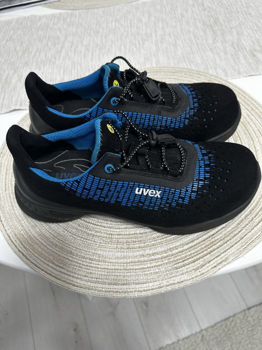 Pantofi de protecție uvex