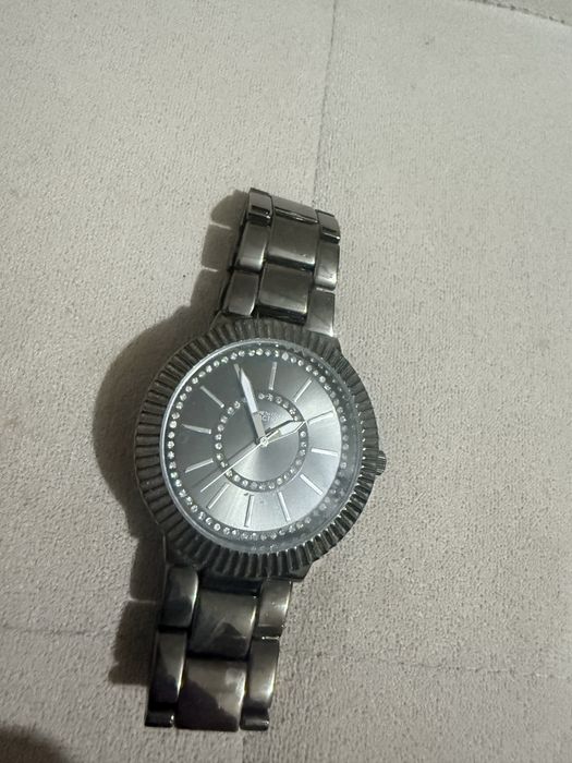 Продаю в отличном состоянии часы