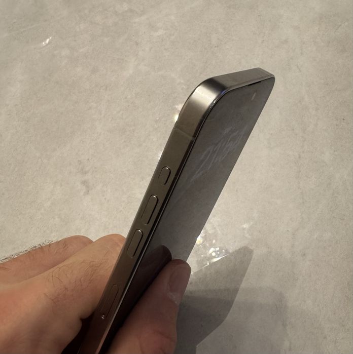iPhone 15 pro 256GB