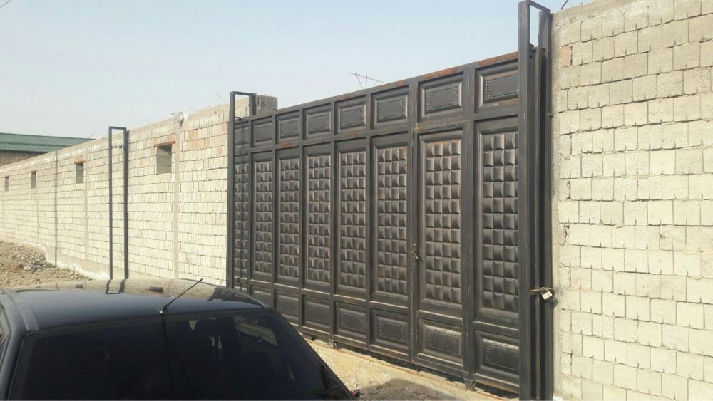 Namangan Oqtoshda 15sotix noturar yer va 9 xona qurilgan bino sotiladi