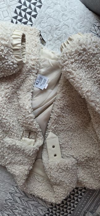 Меко и елегантно яке с топли и удобни  боти