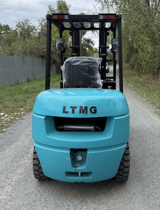 Stivuitor NOU 4 tone DIESEL