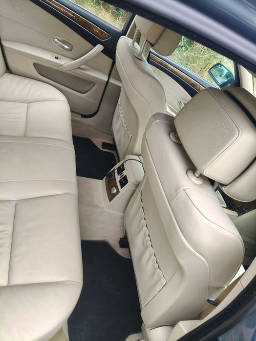 Vând BMW seria 5