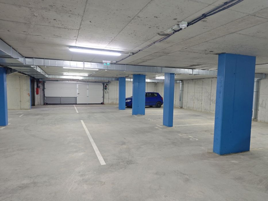 Дава се под наем Гараж / Паркомясто в Варна, Победа - 22 кв.м за 76.5 € - Снимка #3