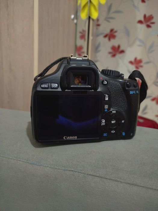 Фотоаппарат Canon eos 550