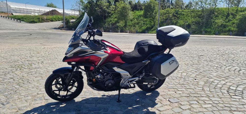 Honda NC750X DCT