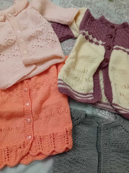 Ръчно плетени детски дрешки