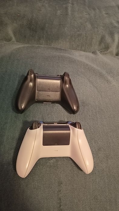 Set 2 controllere Microsoft Xbox one