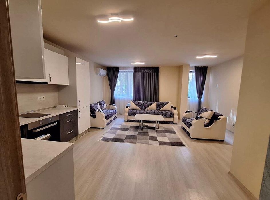 Дава се под наем Двустаен апартамент в Варна, Лятно кино Тракия - 65 кв.м за 618.12 € - Снимка #3