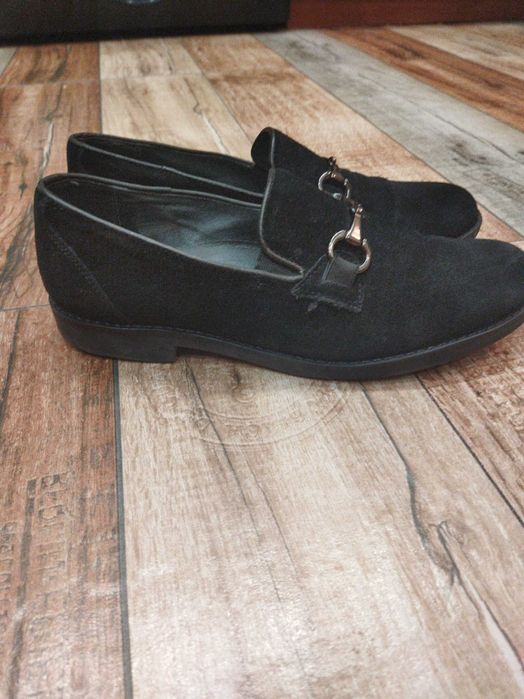 Туфли лоферы замша