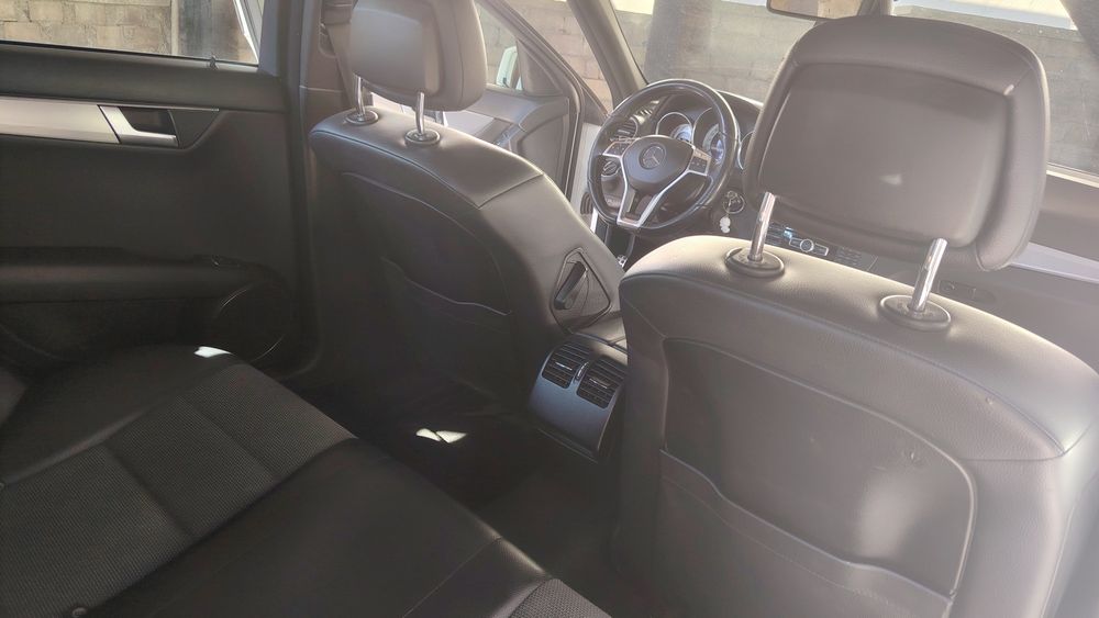 Vand Mercedes 250 (220biturbo)