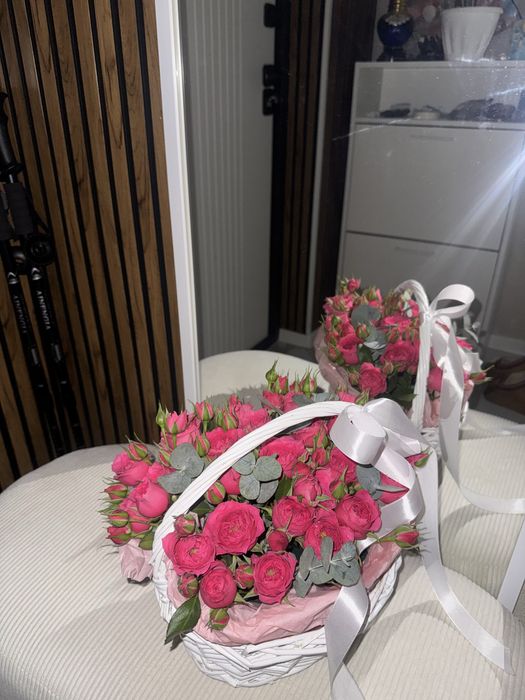 Кустовые розы продою