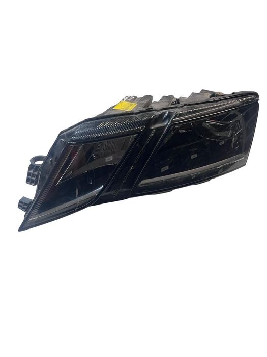 Far Led Stanga Fata Skoda Octavia Iii 5E3, Nl3, Nr3 2012 -> ( Sticla Fisurata In Colt )