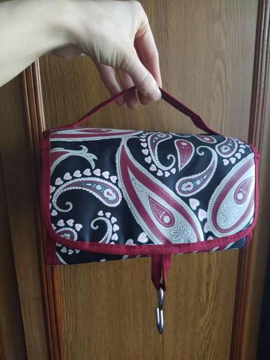 Дорожный органайзер для косметических средств