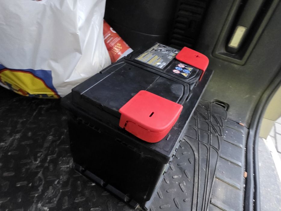 Baterie FeuVert auto 12v 70Ah 640A