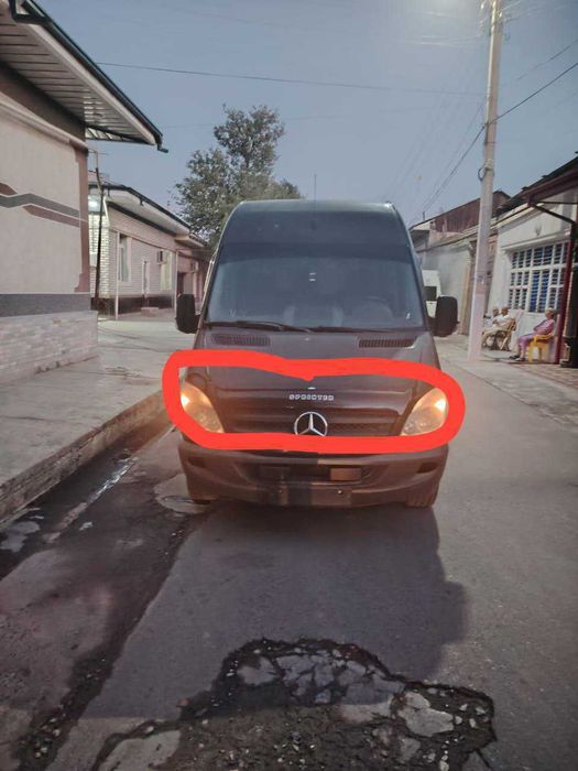 Спойлер капота Mercedes Sprinter (906)