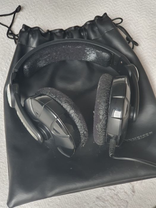 Casti DJ ,Sennheiser HD 215