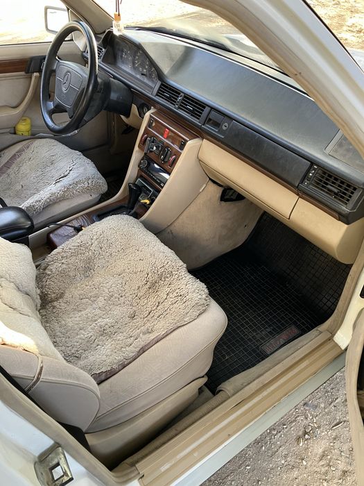 Продам мерседес w124