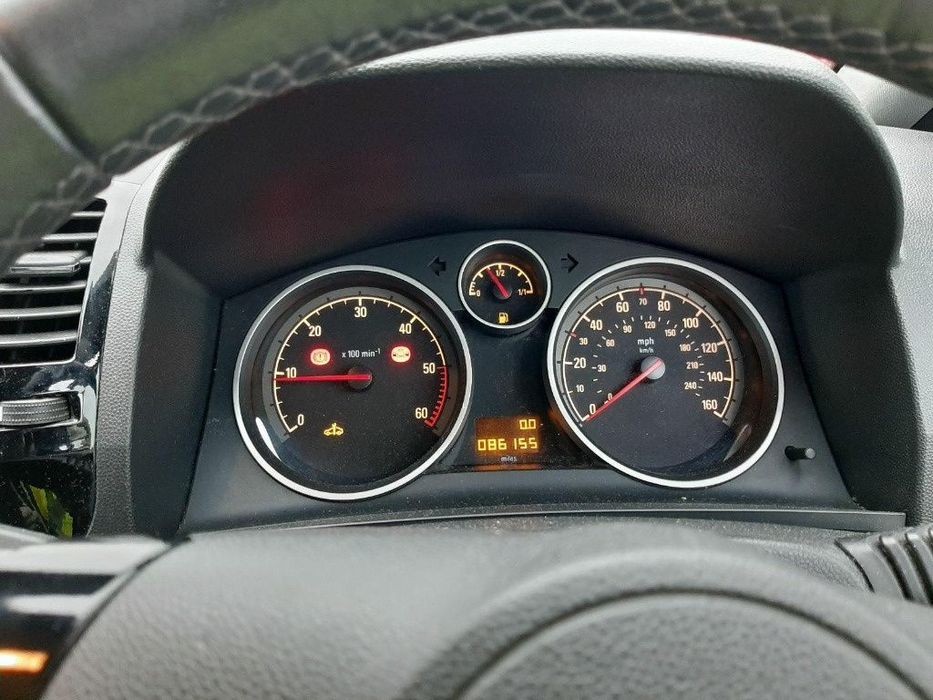 Calculator motor ECU Opel Zafira B 2009 MPV 1.9 CDTI ok