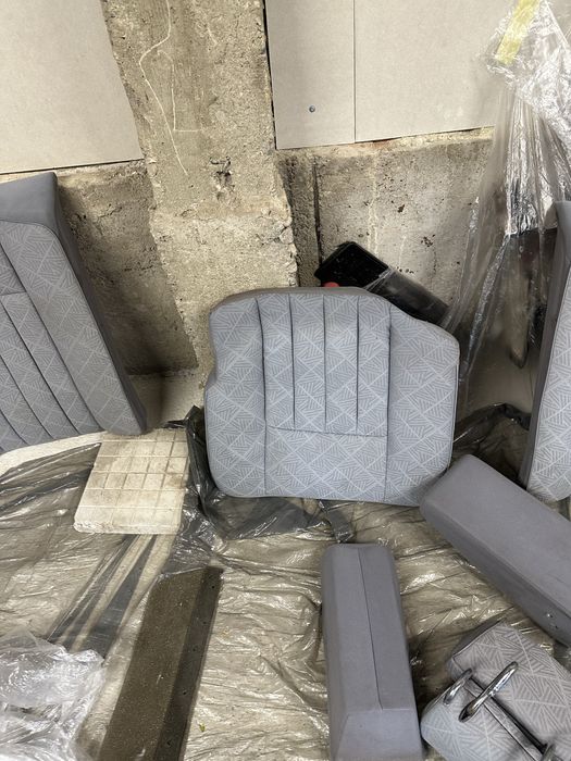 Седалки за w124 купе