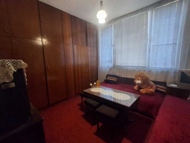 5- стаен апартамент, кв. Вароша, гр. Търговище
