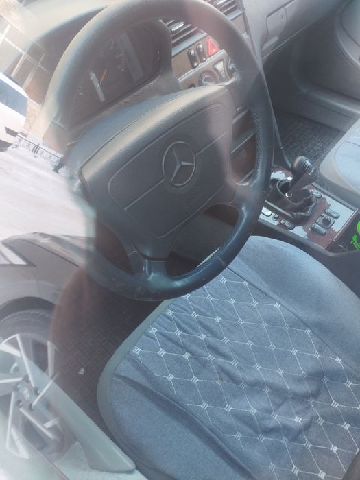 Продам срочно Мерса