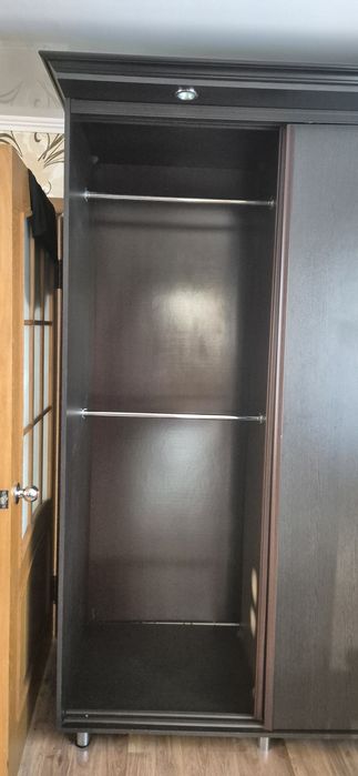 Продам Шкаф из лдсп