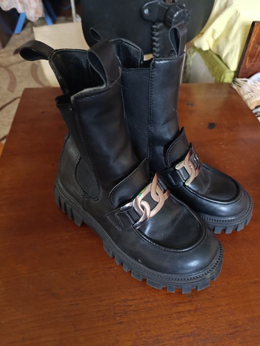Ботинки 38 размер