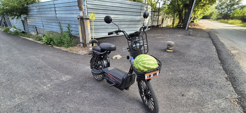 Продаю Мопед электро