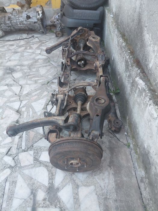 Punte spate complecta Suzuki Grand Vitara 1,9 diesel an 2009 euro 4
