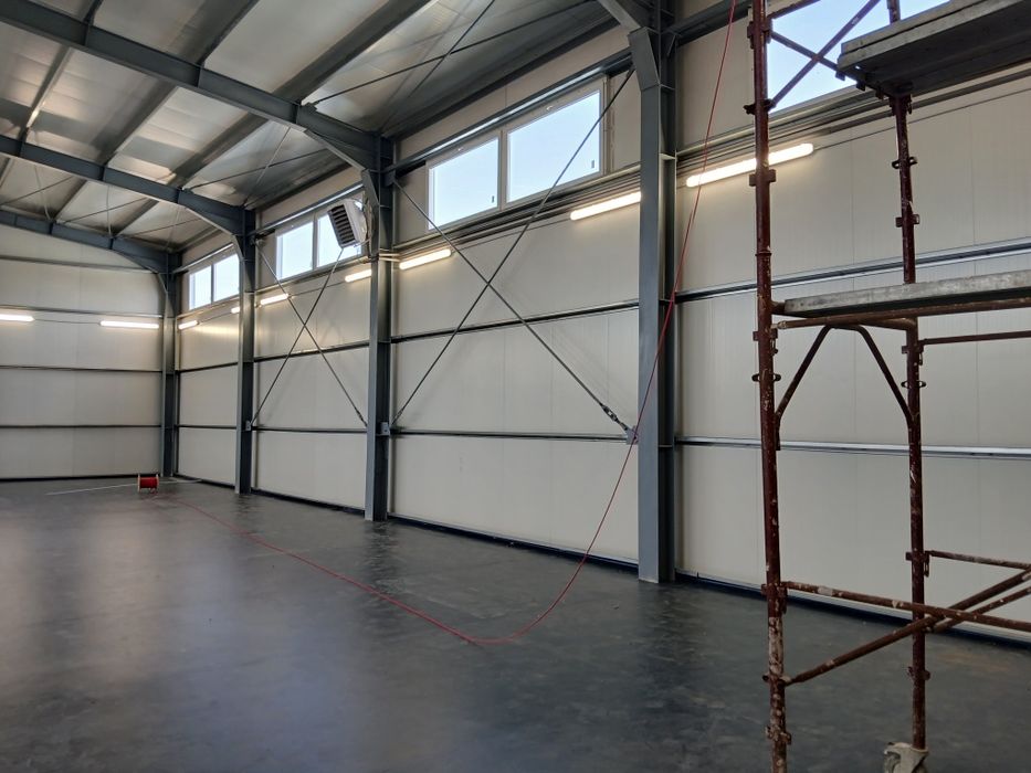 Electrician SRL execut instalații electrice