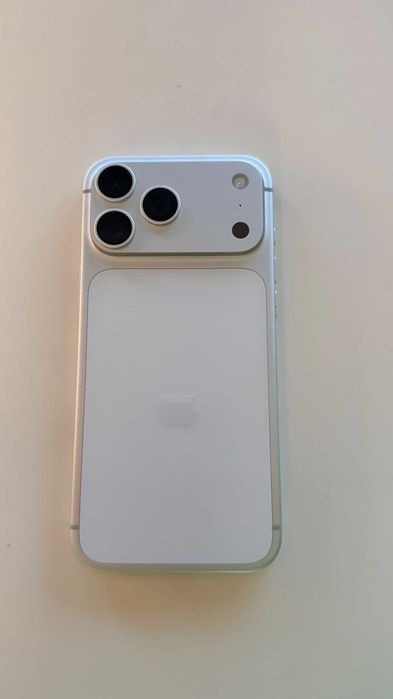 iPhone 17 Pro Max 1TB Silver – impecabil, garanție, factură iSTYLE