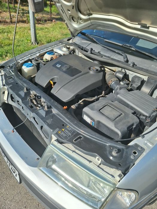Skoda 0ctavia 1,6 an 2009