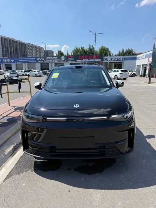 leapmotor c16 luxury lider