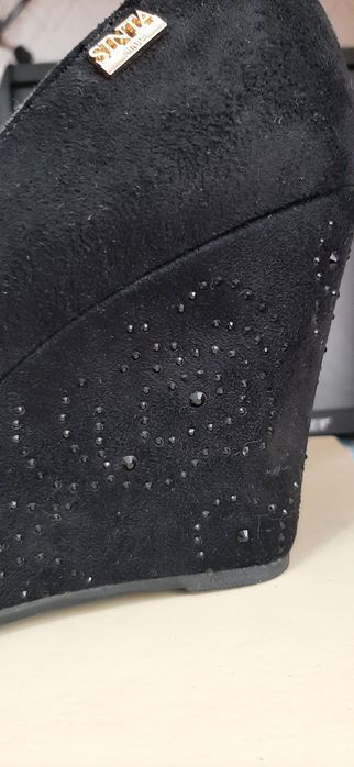 Туфли на высокой платформе