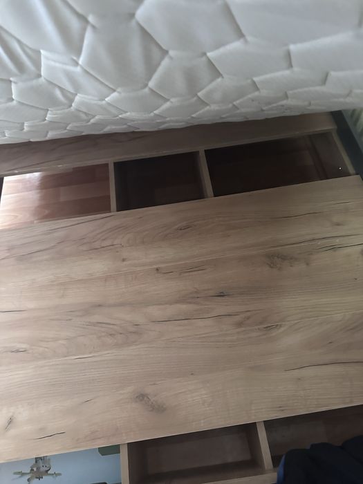 Продам кровать полуторка с матрасом