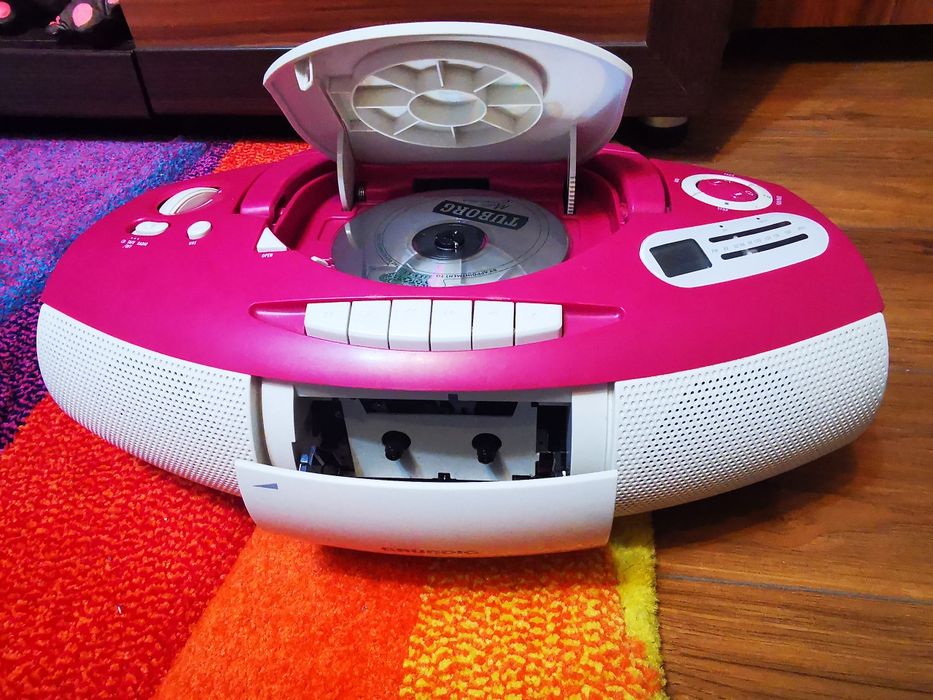 Combina Cd Radiocasetofon Grundig