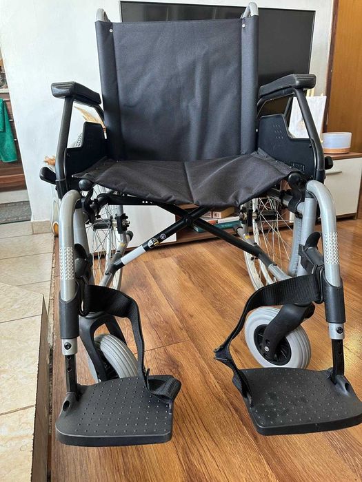 Инвалидна количка