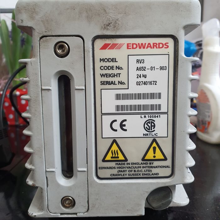 Pompa vacum profesională Eduards RV3