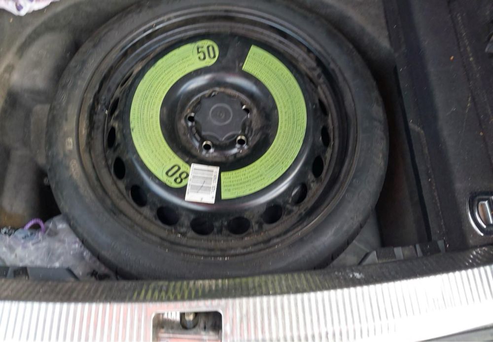 Audi A4 B8 на части 15 броя 2.0tdi комби Avant автомат