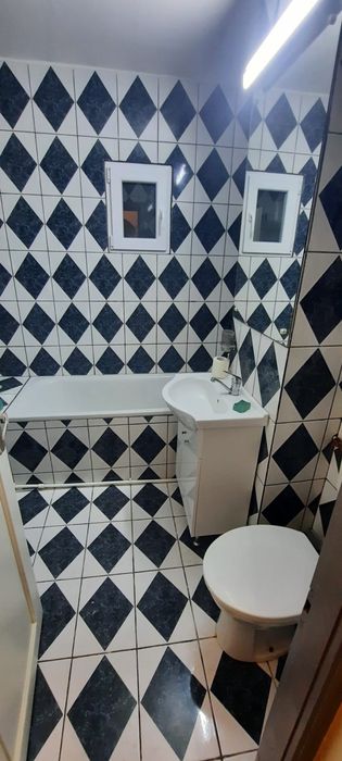 Apartament decomandat str Spaniei etaj 1