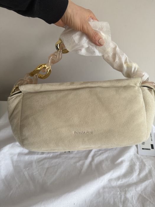Patrizia Pepe чанта естествен велур нова