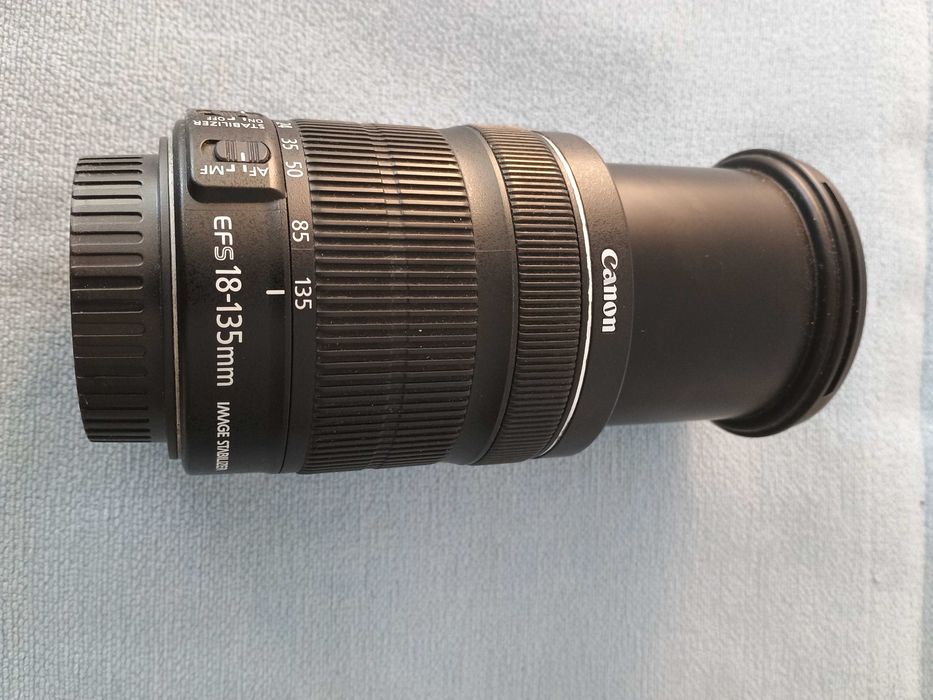 Като нов oбектив Canon 18-135 IS STM 67 мм Япония