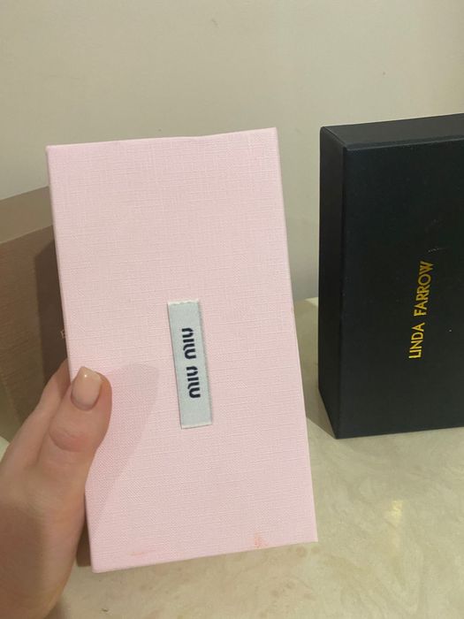 Пустые коробки от Linda miumiu